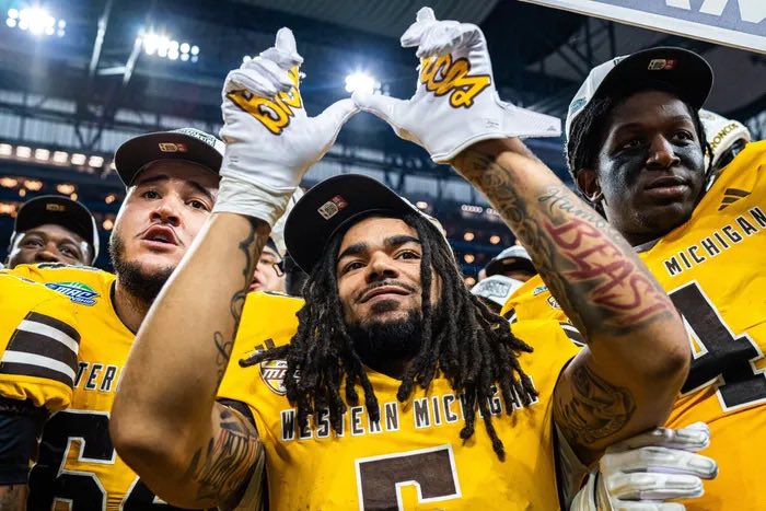 Devin Miles tweet media