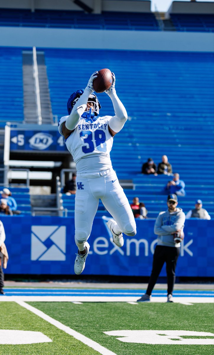 Devon Gusta tweet media