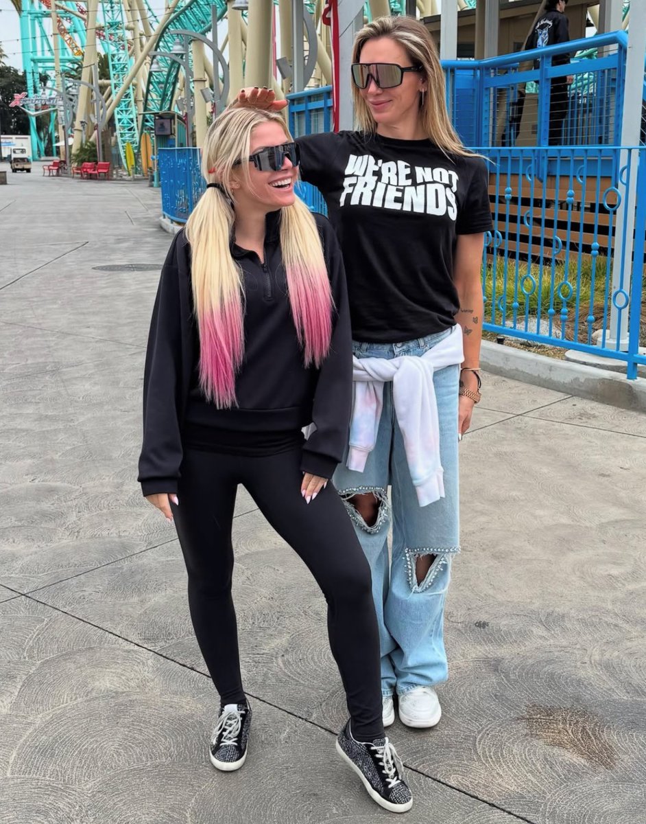WrestlingWCC's tweet image. Charlotte Flair speaks on her temporary alliance with Alexa Bliss turning into a long partnership 

“I think our real-life chemistry was able to shine on-camera, and then as we were connecting, it’s like, ‘Why would we break them up?’”

(via Clutch Points)