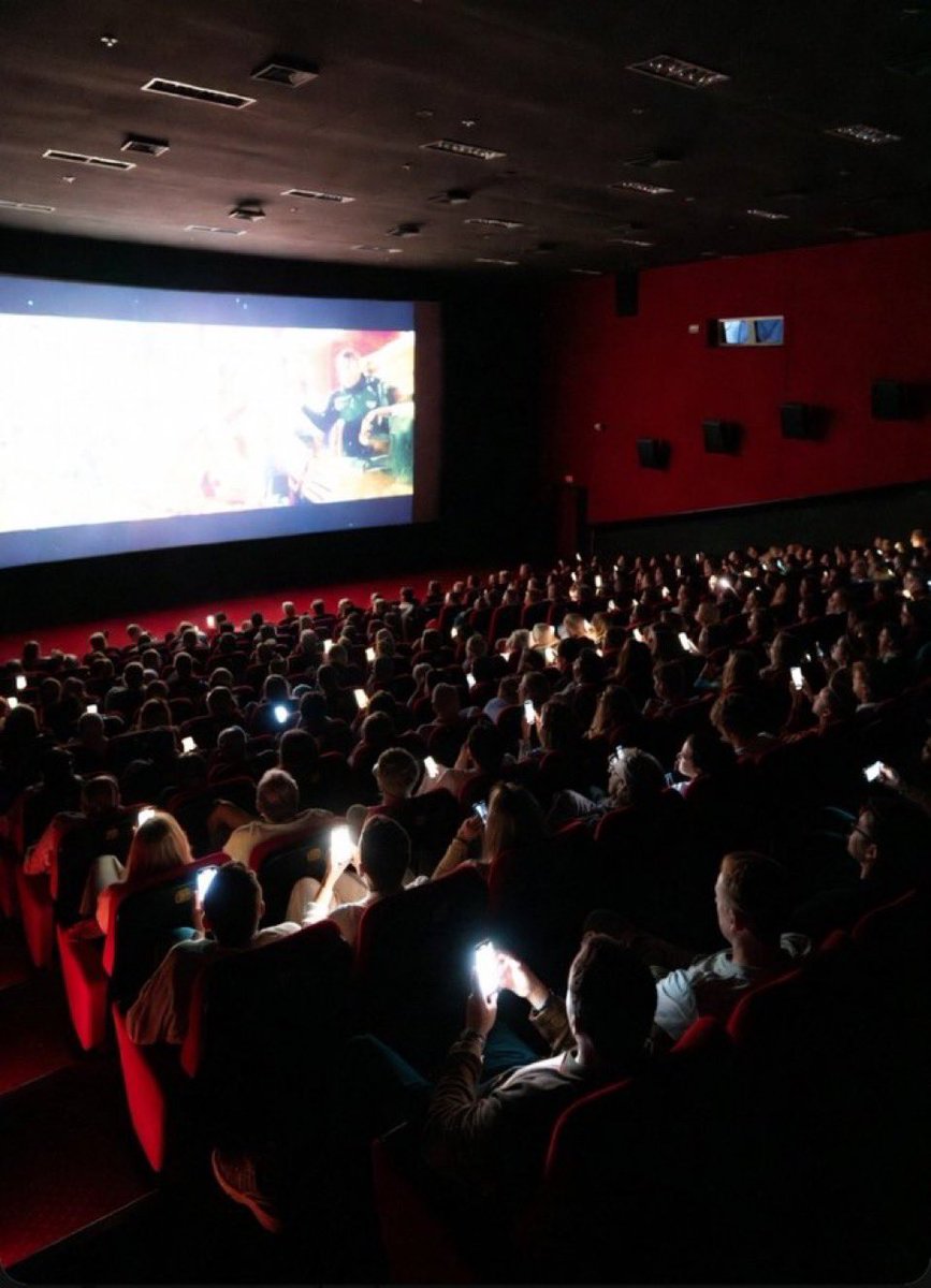 This is what’s killing the movie theaters!