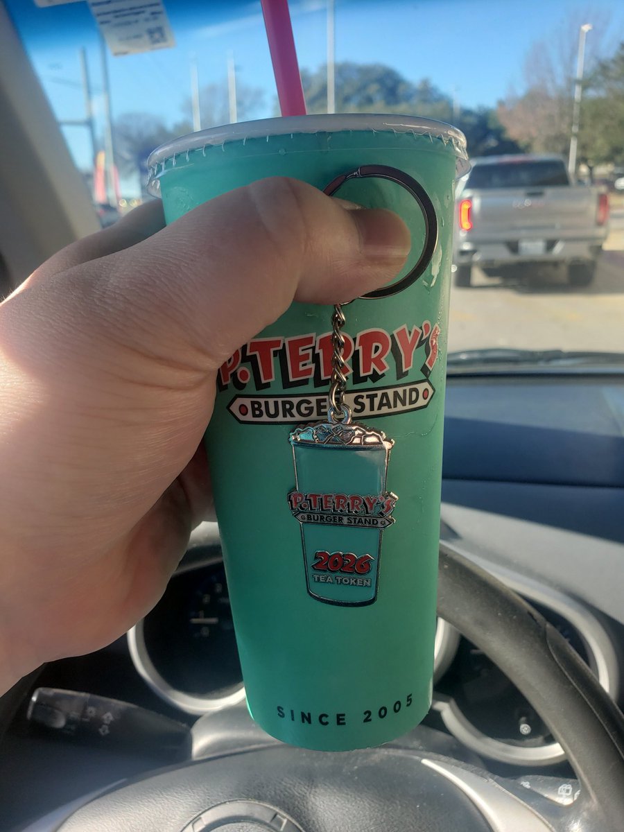 WGTabletop's tweet photo. My #SnackHunter journey this year is the P. Terry's Tea Tag Counter. First free tea is the year is an Arnold Palmer https://t.co/4JY8WFcPdC