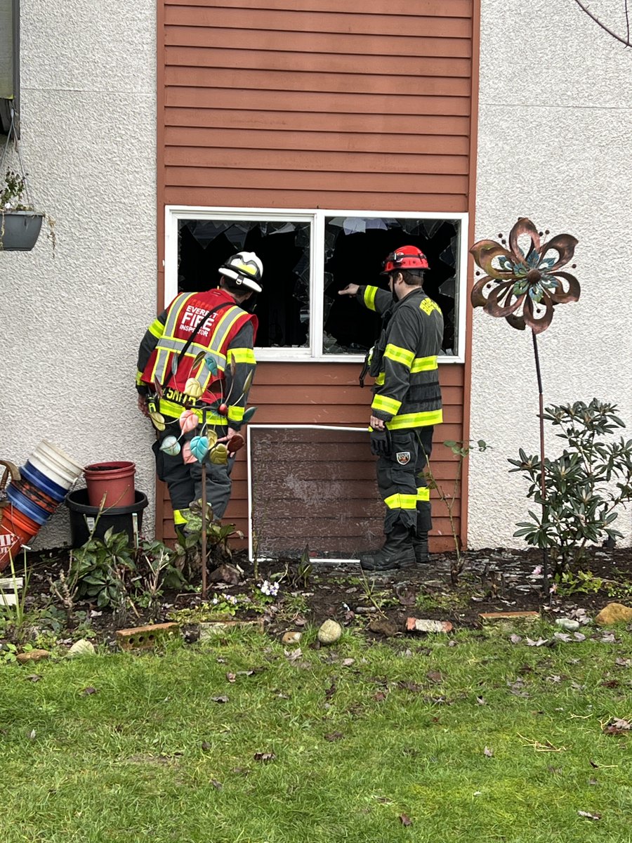 Everett Fire WA tweet media