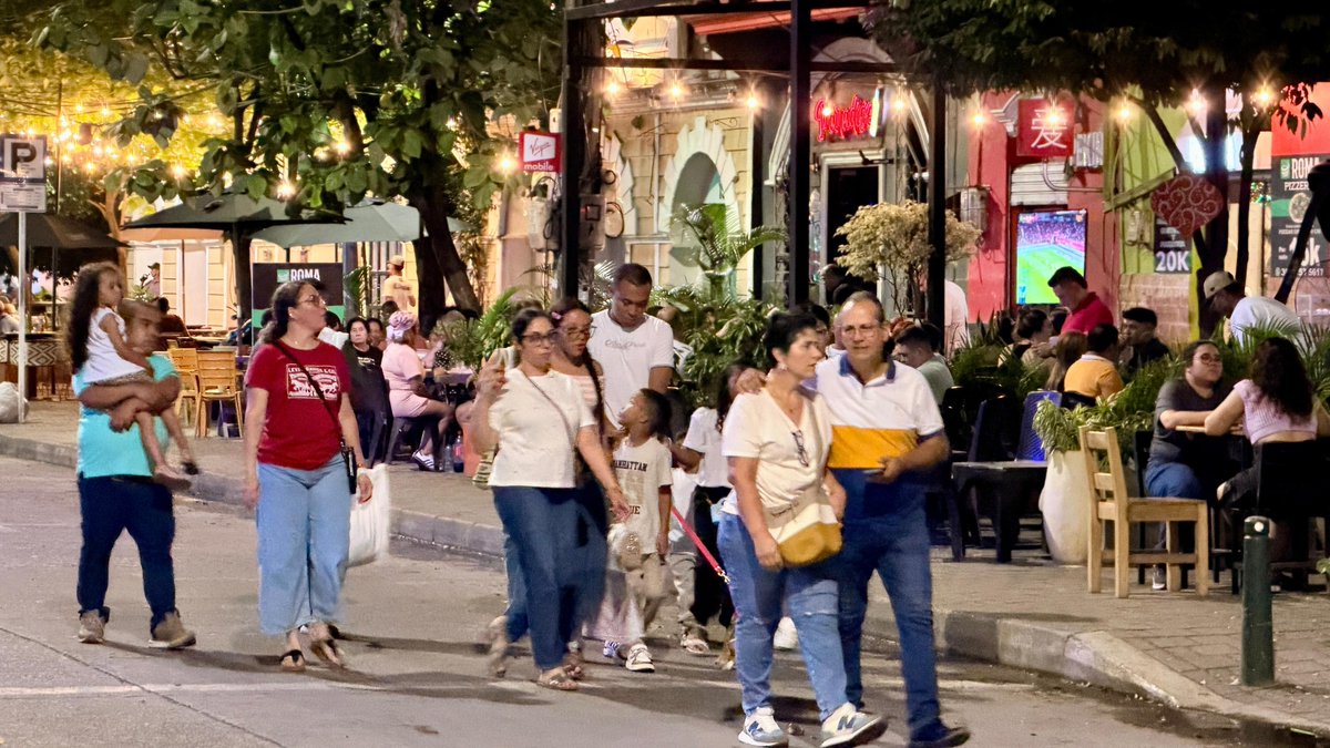 Hugo F. Kerguelen G. tweet media