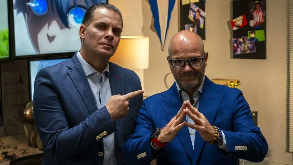 "Hasta el último día, vamos a tomar riesgos": Luis García advierte que su dupla con Martinoli seguirá compitiendo fuerte 🔥🏆👀

mile.io/49dn0FP