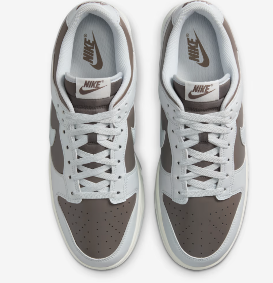 SNKR_TWITR tweet media