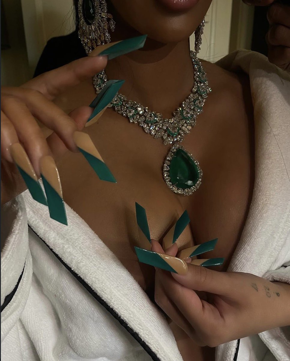 JadeFiles_'s tweet image. 