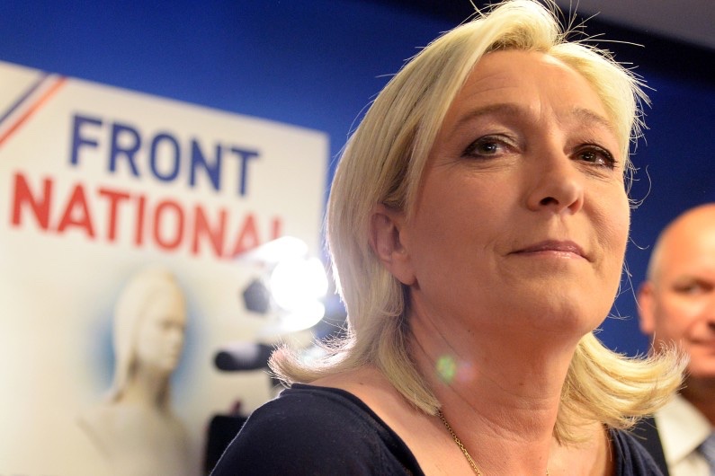 CerfiaFR's tweet image. 🇫🇷⚖️ Les cinq procès à ne pas manquer en 2026 :

- Jugement en appel de Marine Le Pen, du FN et de cadres du parti dans l’affaire des assistants parlementaires (13 janvier - 12 février)
- Recours du policier qui avait tiré sur Nahël Merzouk en 2023 devant la Cour d’Appel (5 mars…