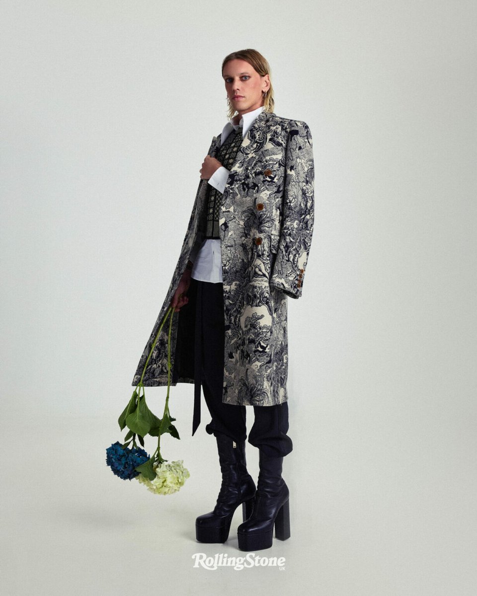 Debora Attanasio  tweet media