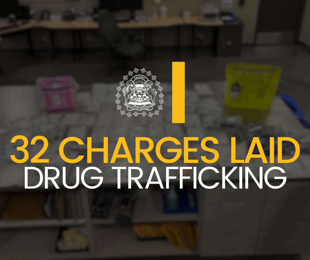 CalgaryPolice's tweet image. 🔵 32 CHARGES LAID 🔵

We have charged 5 people following the seizure of more than $89,000 worth of drugs from a residence in southwest Calgary.

📍 In September 2025, we initiated an investigation following reports of suspected drug trafficking activity at a residential complex…