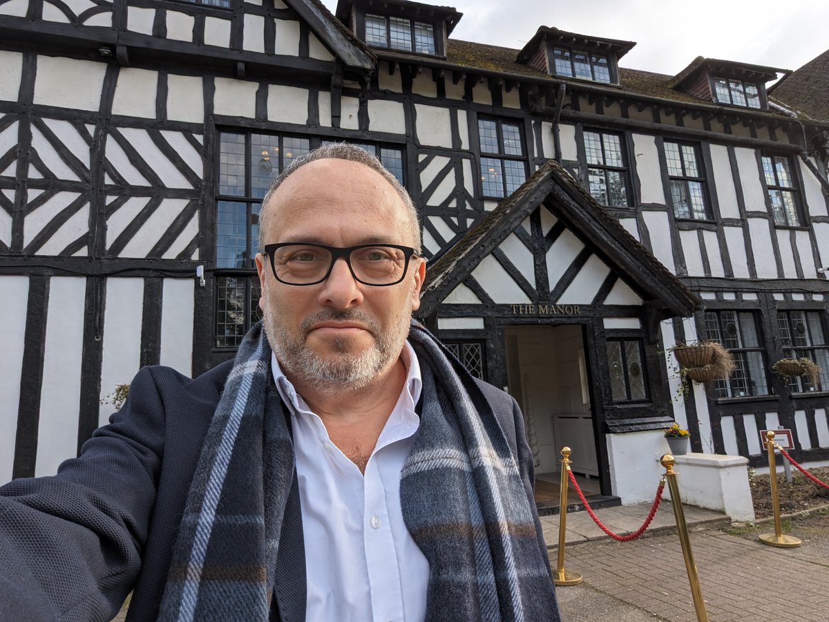 Morris Bright MBE tweet media