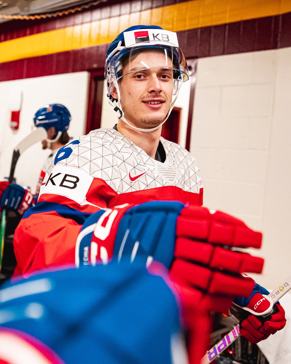 czehockey's tweet image. Pošli klukům štěstíčko do komentářů! 👇🍀

#CZESUI #narodnitym #ceskyhokej