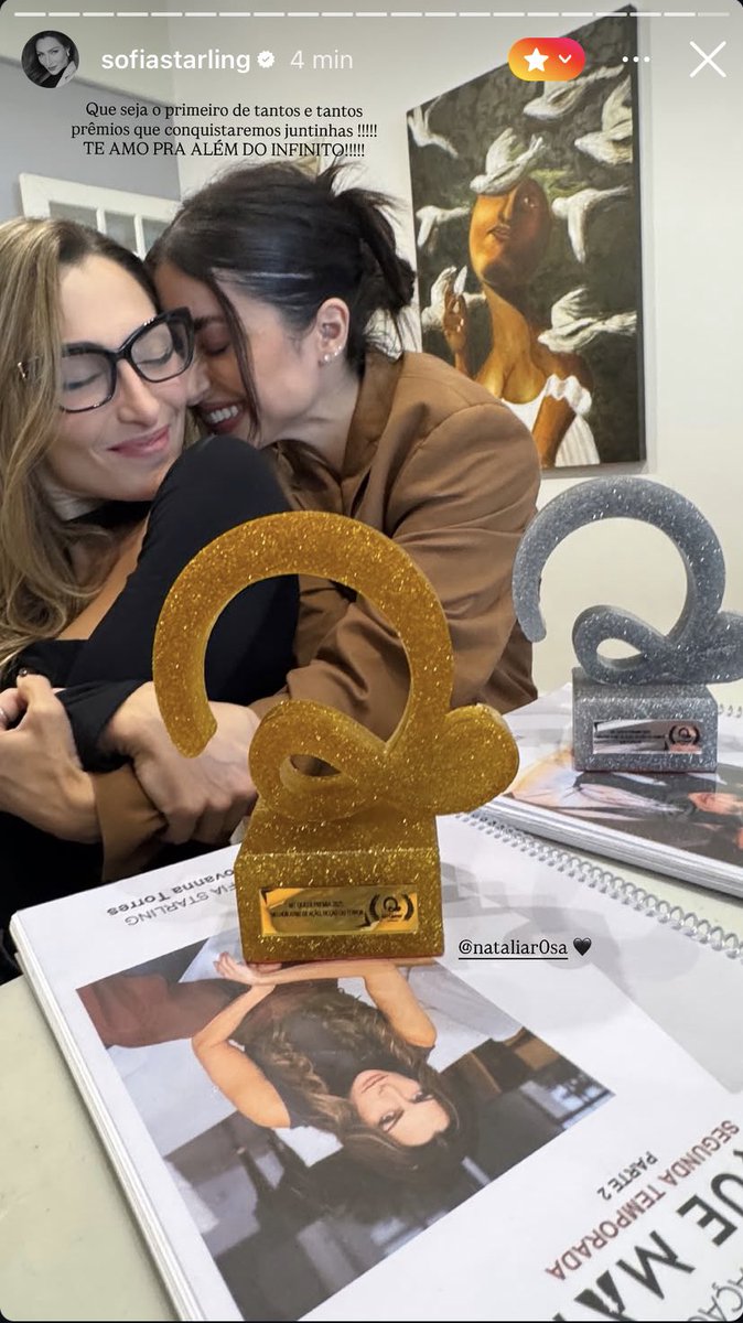 glimpseofstalia's tweet photo. “só poderia ser você”
“nem nos meus melhores sonhos eu imaginaria uma parceira tão maravilhosa como você”
“sua existência é um respiro”
“se precisar eu escalo o Everest pra te ver bem”
“TE AMO PRA ALEM DO INFINITO”

ela se declarou. ela ama muito a natália que coisa mais linda😭 https://t.co/FIT9LM4hQ6