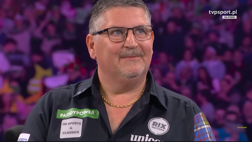 Sebinho93x's tweet image. Nie wiem co ma takiego w sobie Anderson, ale gdy widzę ten lekko uśmiechnięty wyraz twarzy, nawet gdy mu nie idzie, to człowiekowi od razu też jakoś tak lepiej 😁