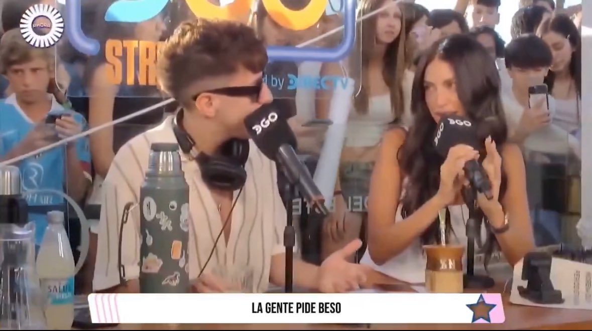 MERNOSKETTI Out Of Context tweet media