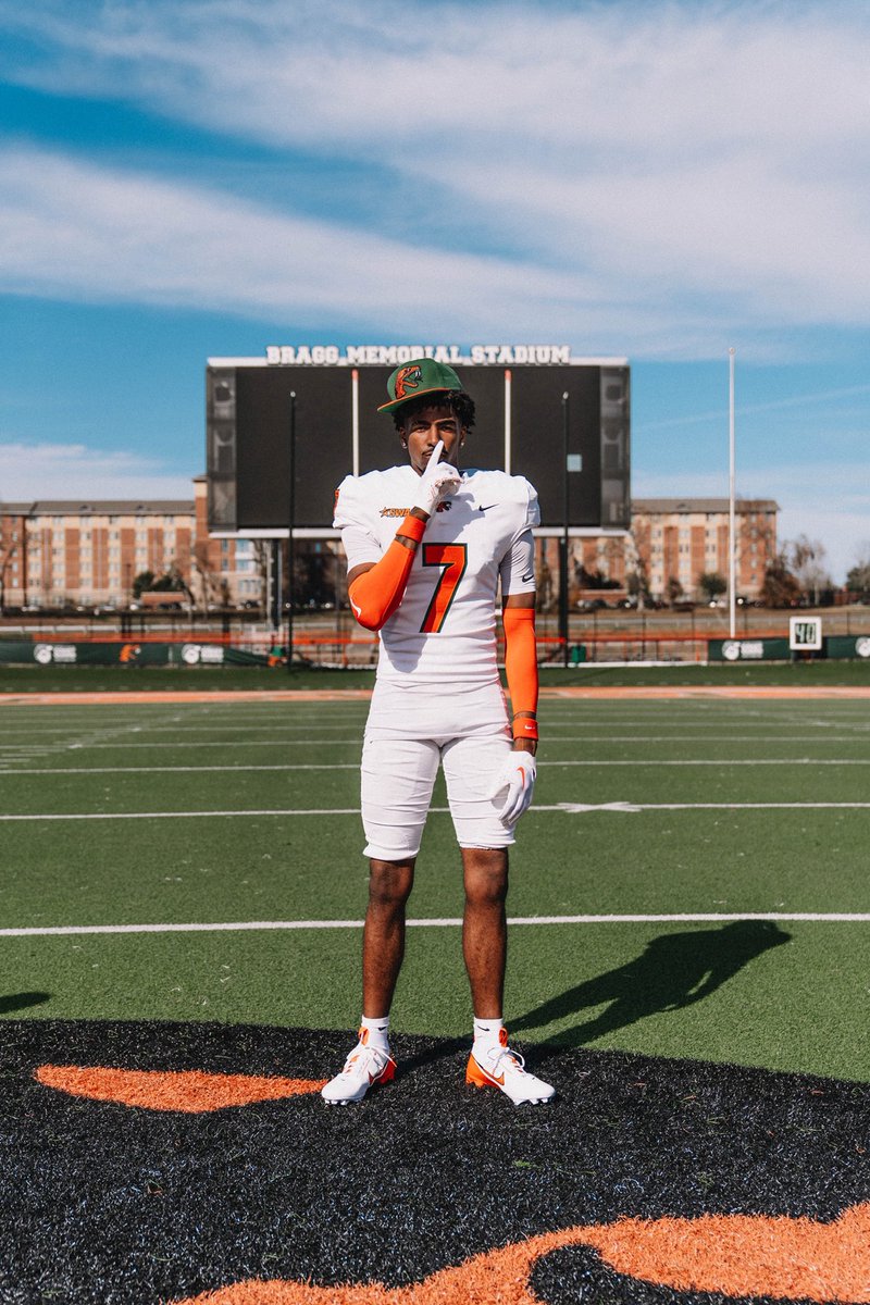 3⭐️Samuel Mitchell IV tweet media