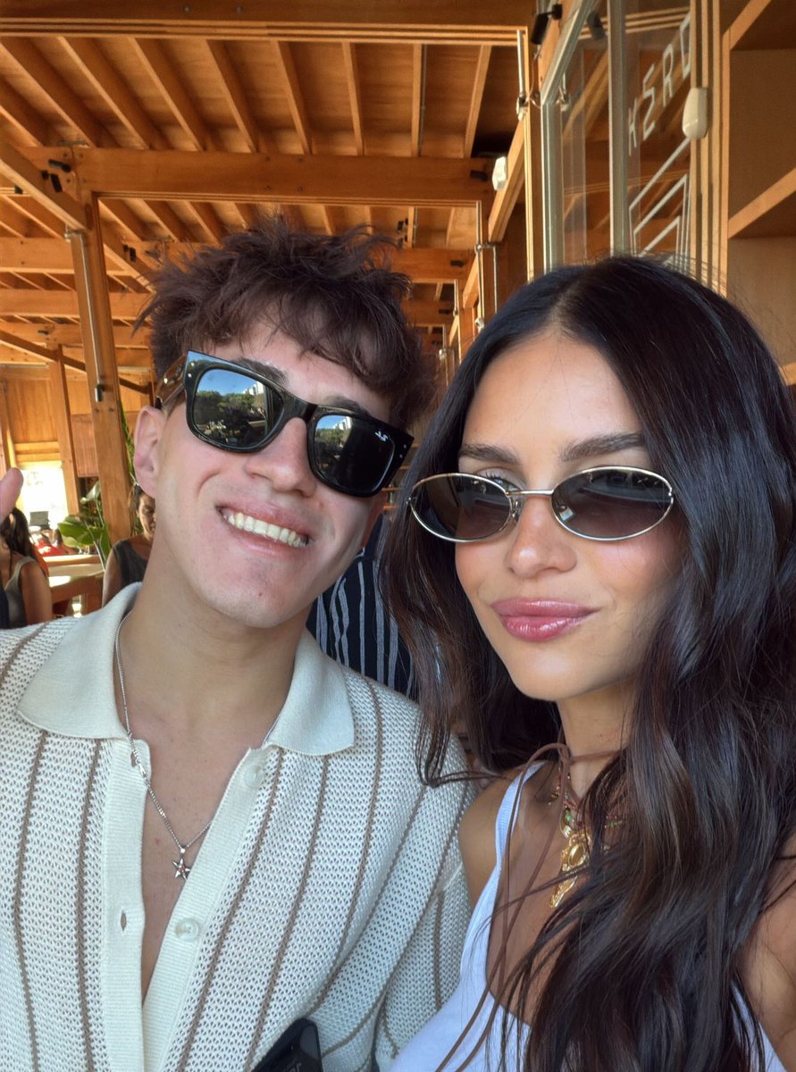 POR FAVOR lo hermoso que está baulo, t amoo