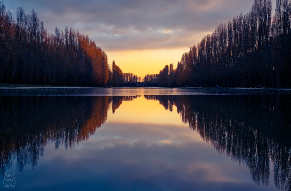 Krymson_K's tweet photo. My Winter holidays pics! Those blue tones are so calm and it's something I love it. ❄️

More over my telegram channel ! 
=> Krym_tuftspics
#Winterpics https://t.co/TMvp6ORgKs