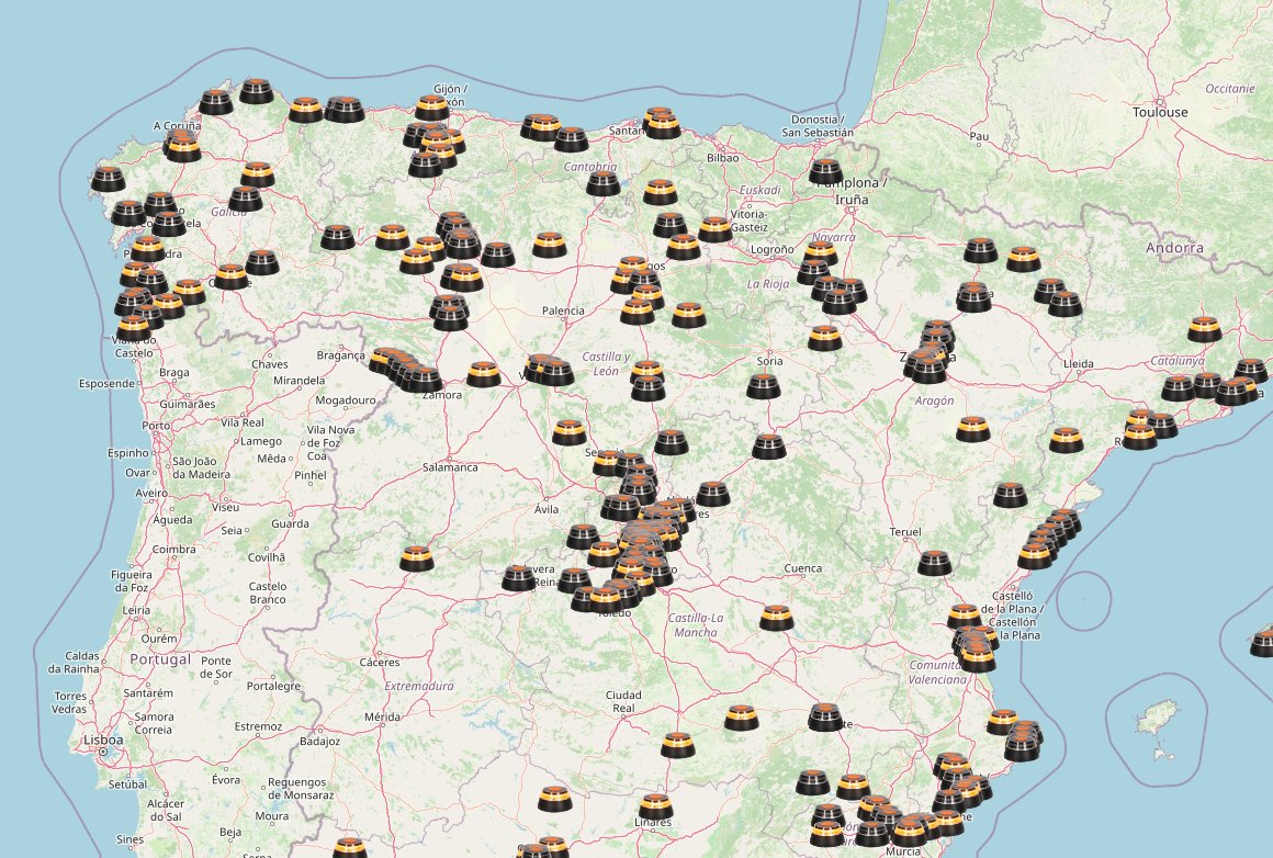1. Ya lo había comentado. Ahora la diferencia es que comienza a relatarse. No es normal que civiles tengan acceso a tu posición, es una vulneración de la ley de protección de datos. Como mucho podía haber una alerta por proximidad pero geolocalización abierta es pasarse mucho.