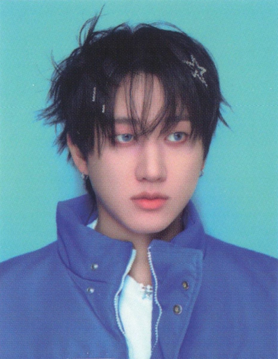 shoyoskz's tweet image. bangchan, lee know, changbin and hyunjin - id photo scan - stray kids [starlight] season greetings 2026