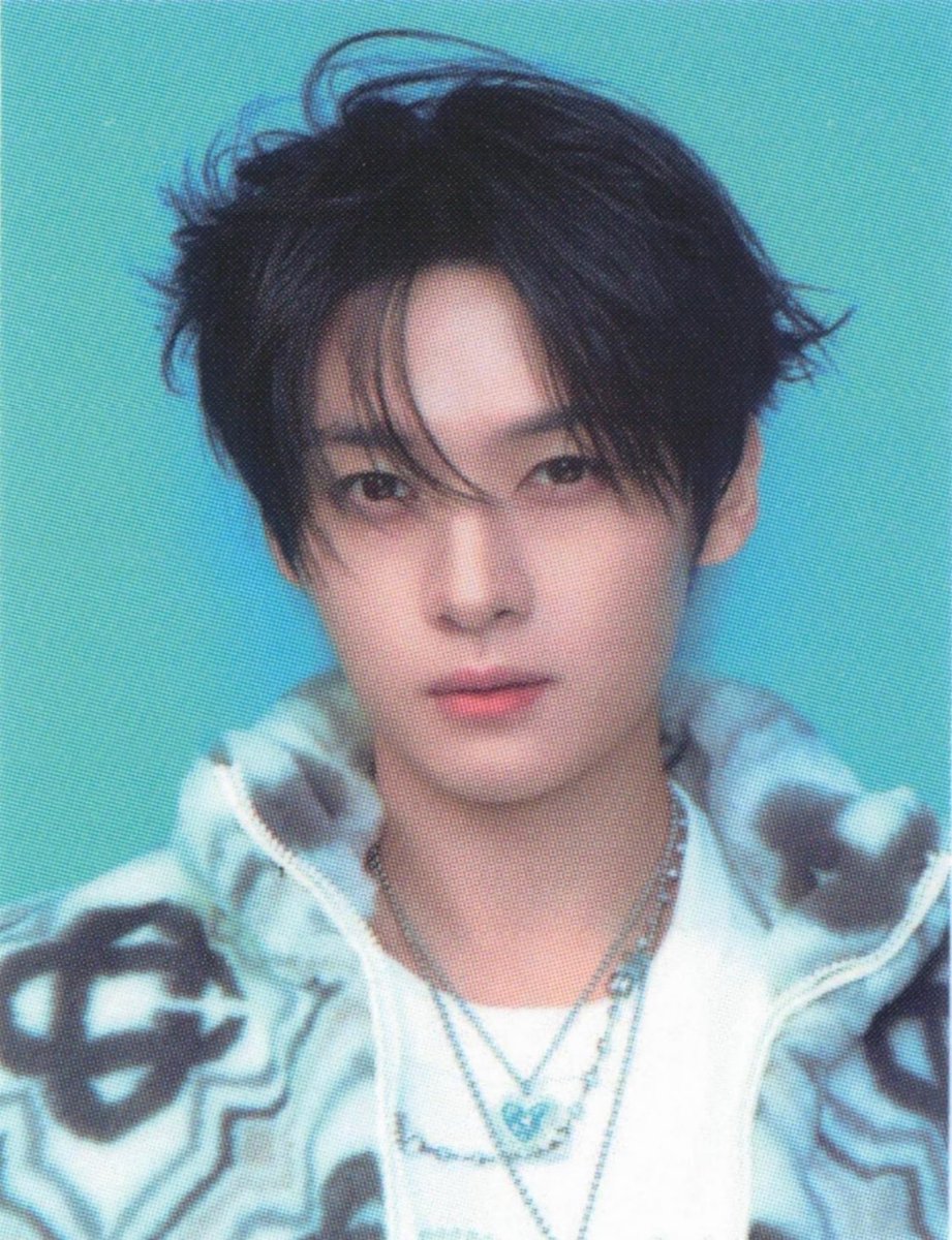 shoyoskz's tweet image. bangchan, lee know, changbin and hyunjin - id photo scan - stray kids [starlight] season greetings 2026