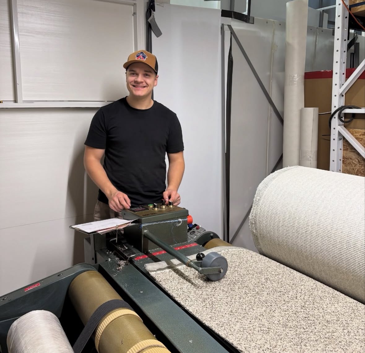 FSS_Saskatoon's tweet photo. Cutting carpet getting it ready for it’s new home! 🏡 

Are you looking for carpet? 👀 We have tons of in stock options that we can cut to whatever size you need, at Flooring Superstores Saskatoon📍3530 Millar Ave #yxe #flooring #family https://t.co/l8KfpBcEEr
