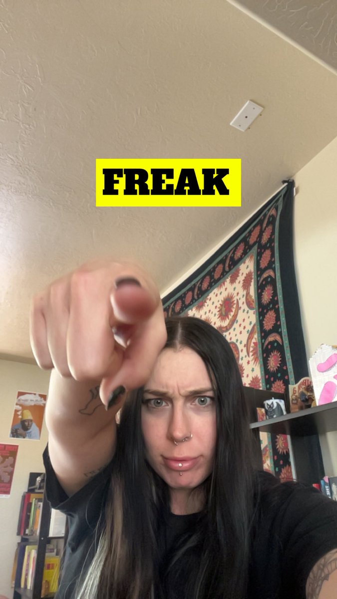 imjustt8's tweet image. everyone wants a weird girl until she’s actually weird