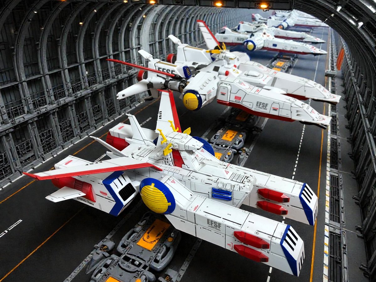 1月3日の土曜日🪐 今日も元気にいきましょー😊 今朝は模型ならではの