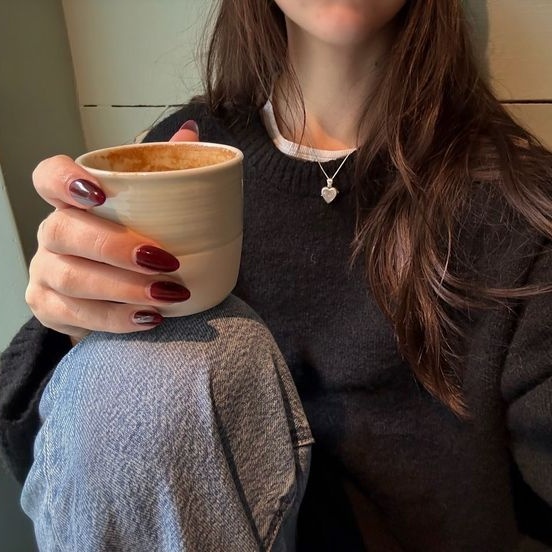 fosccel's tweet image. Not new to #booktwt, but looking for interactive mutuals!

⤷ She/her, 21
⤷ Litfic, historical fiction, trying to get into more genres
⤷ All Quiet on the Western Front, The Notebook Trilogy (...)
⤷ Currently reading: Life and Fate by Vasily Grossman