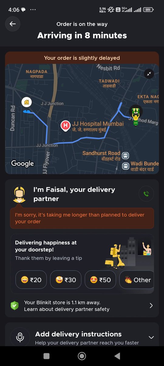 hamm_pvt's tweet photo. Since half an hour my screen is like this only no movements happening the delivery guy isn't recieving call i have called him 5 to 6 times there's no response my order is prepaid and i was urgently in need of the product what fo i do now pathetic behaviour @letsblinkit 😡 https://t.co/Een8j5N8Id