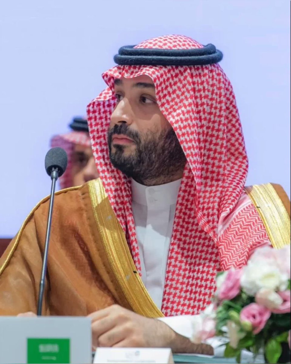 #محمد_بن_سلمان حمل هم البلاد والعباد  
فاجعل له نصيباً من الدعاء في مواطن الإجابة
 #الوتر