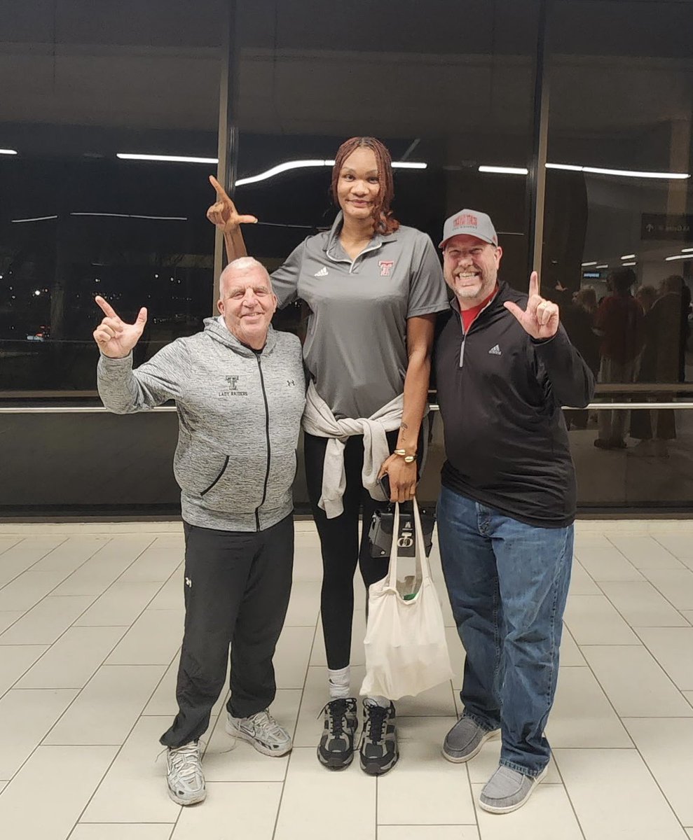 Why Educating Girls Makes Economic Sense | Blog | Global Partnership for  Education, image size:989x1200