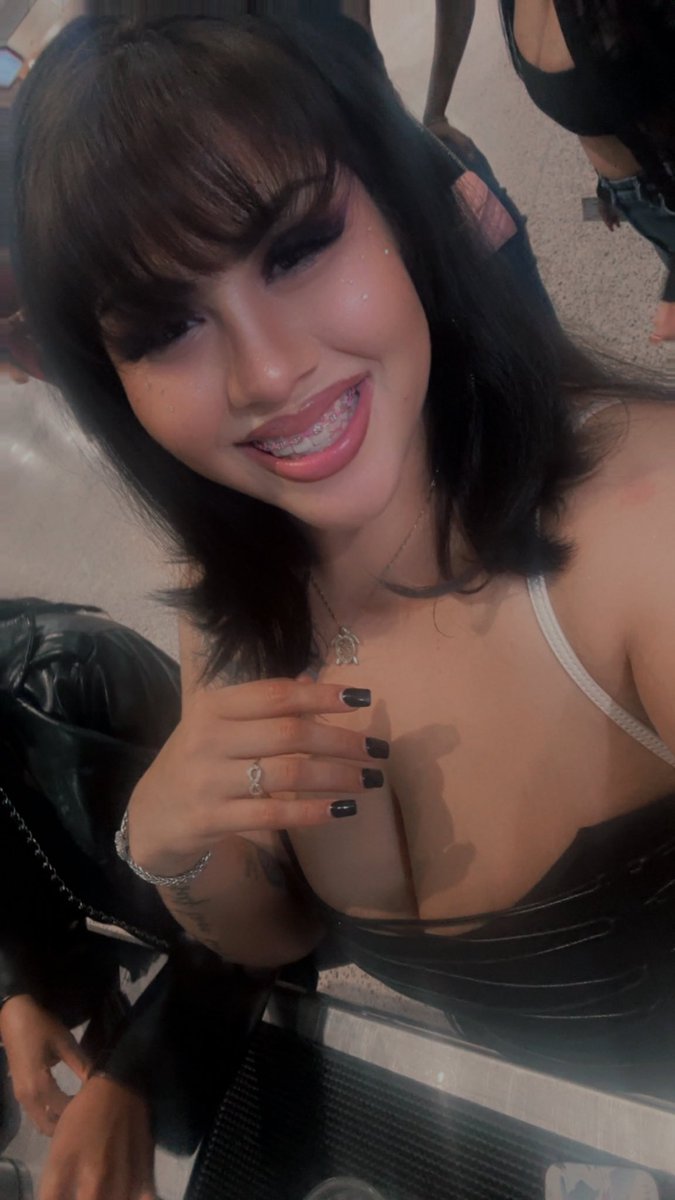 Rice Puddin 🧚🏼‍♀️ (@hereisrina) on Twitter photo 