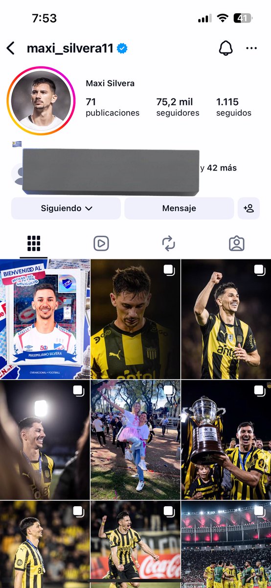 Es como subir una foto con tu novia y no borrar las de tu ex jajajajaja