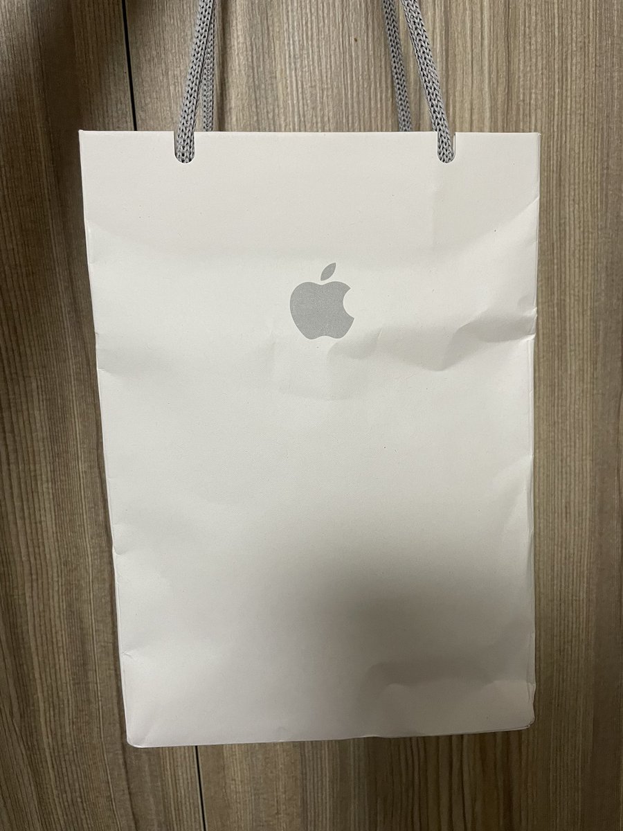 海淀名商大厦对面草丛，谁拿到老规矩回个帖。病了恕回复不及时