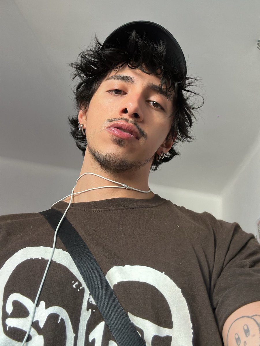 alan aldana tweet media