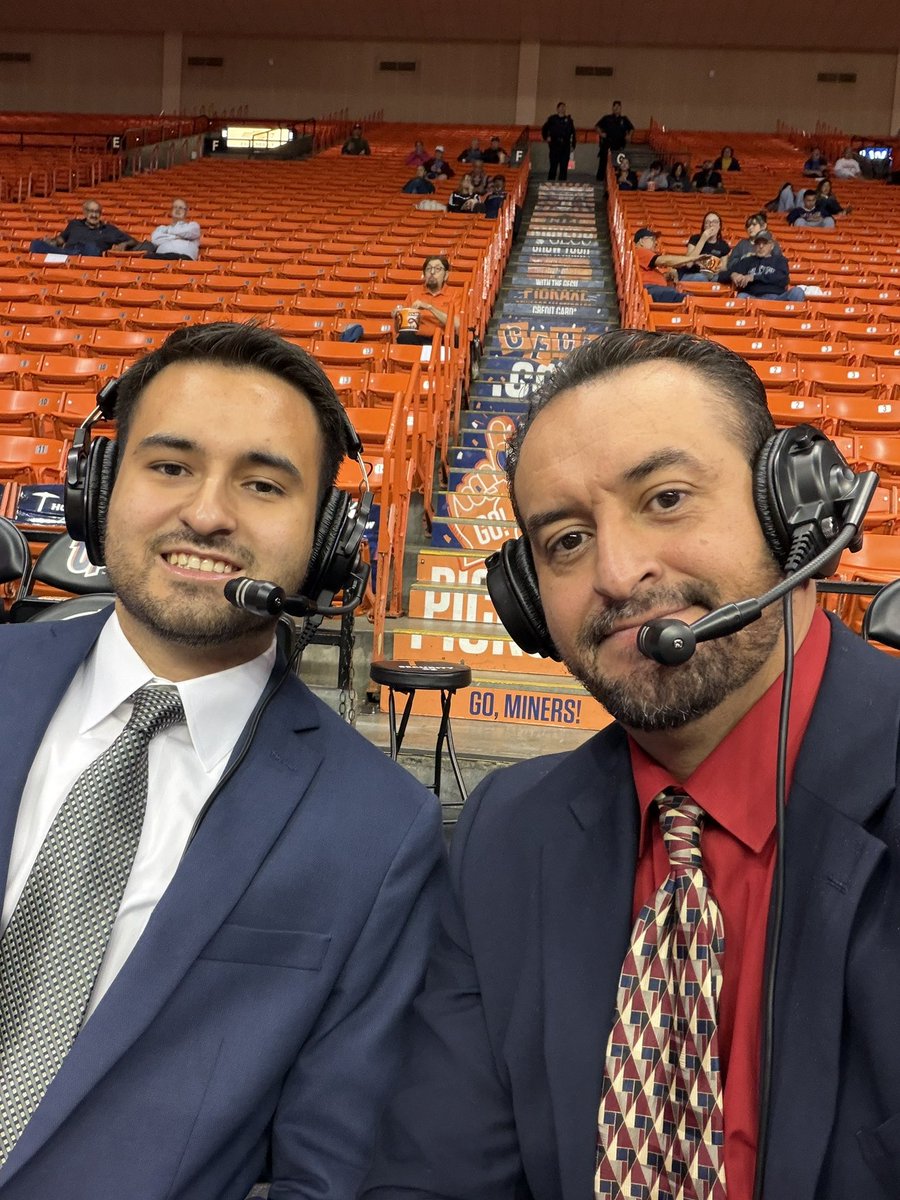 Armando Medina tweet media