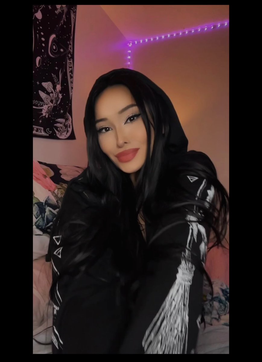 This account is dead. Where all my people at? I’m trying to revive this account