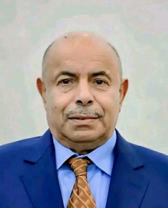 باع اهله وأعلن الحرب عليهم والسعوديه والاخوان يقصفون ويقتلون الأطفال كما شاهدنا بالقطن 
هدا وصمه عار في وجهك ياخنبشي