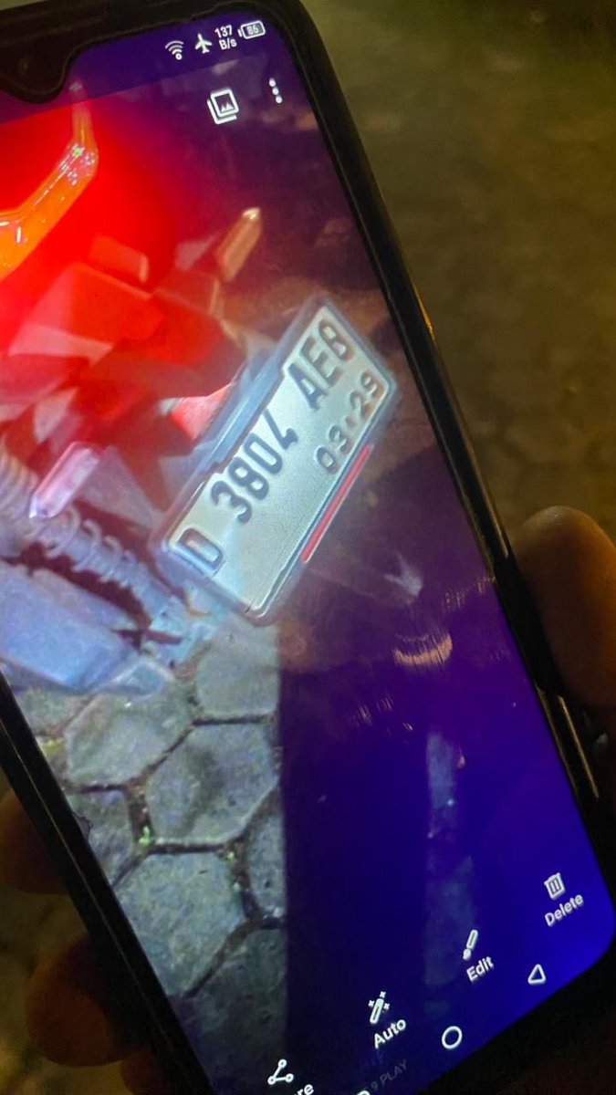 AnthrJC's tweet image. ditunggu itikad baiknya
#bandung #zonauang️ #izin