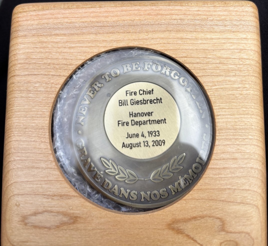 Teresa Giesbrecht 🇨🇦 tweet media