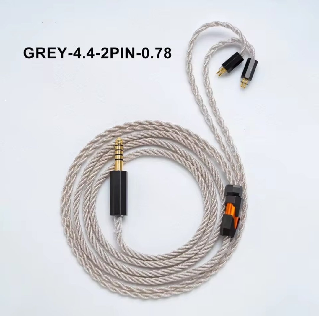 イヤホン Masa O ✨【Yongse Mars】イヤホンケーブルで、音楽を究極の高音質に✨ ▽詳細