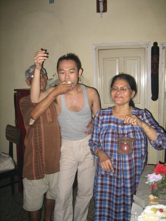 シタール奏者、石濱匡雄さんの1ヶ月限定ミニコラム連載。最終話は、自分にはまだ帰れる場所があると実感させてくれた、コルカタにいる"家族”の存在について。
popeyemagazine.jp/post-270714/