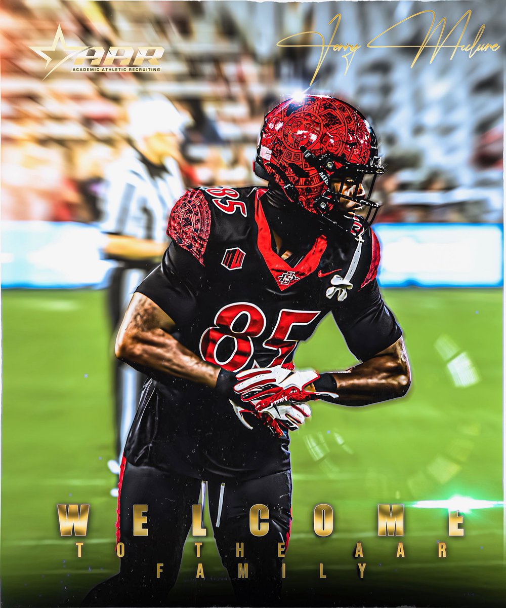 AarManagement's tweet image. Let’s welcome San Diego State WR Jerry McClure to the family. He is officially in the portal. Contact us contact@managementaar.com

Height 6’2 
Weight 195 
40 yard dash - 4.49 
4⭐️ recruit out of high school 
22 D1 offers 
Signed with UCLA out of high school
2 years eligibility