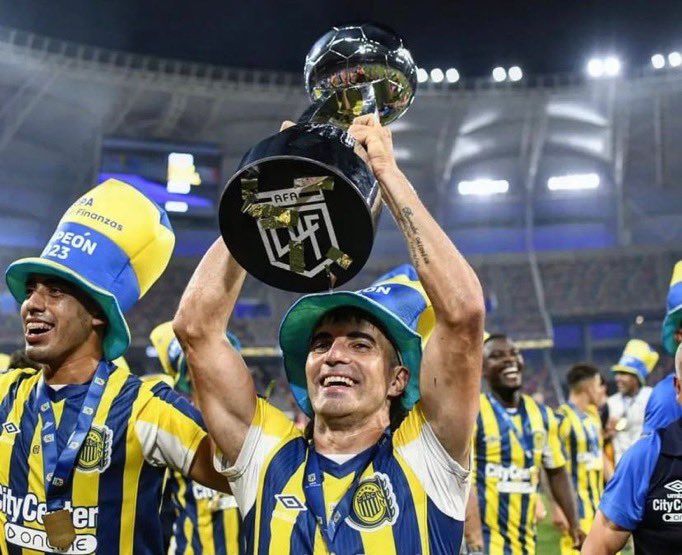 Por siempre en la historia grande de este club.

Dejaste un recuerdo imborrable en todos los hinchas de Central. Gracias eternas, Nacho.