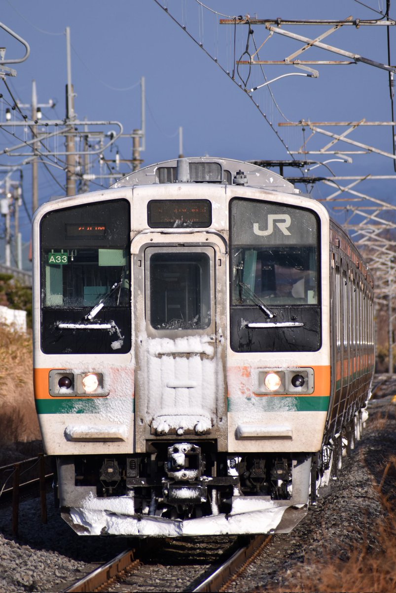 2026.1.3【728M】+15分遅れ 211系a33編成 朝から大荒れの上越線