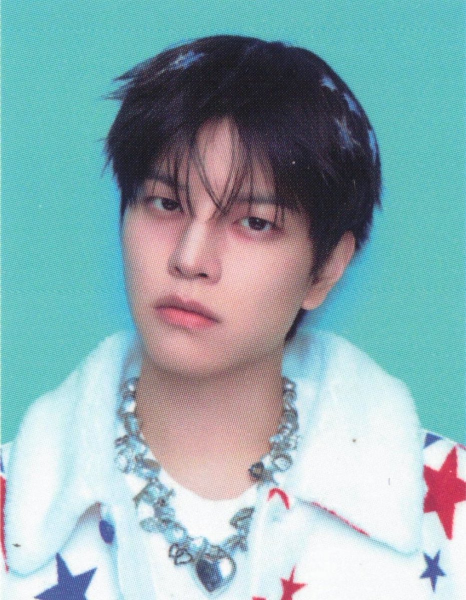 shoyoskz's tweet image. han, felix, seungmin and i.n - id photo scan - stray kids [starlight] season greetings 2026