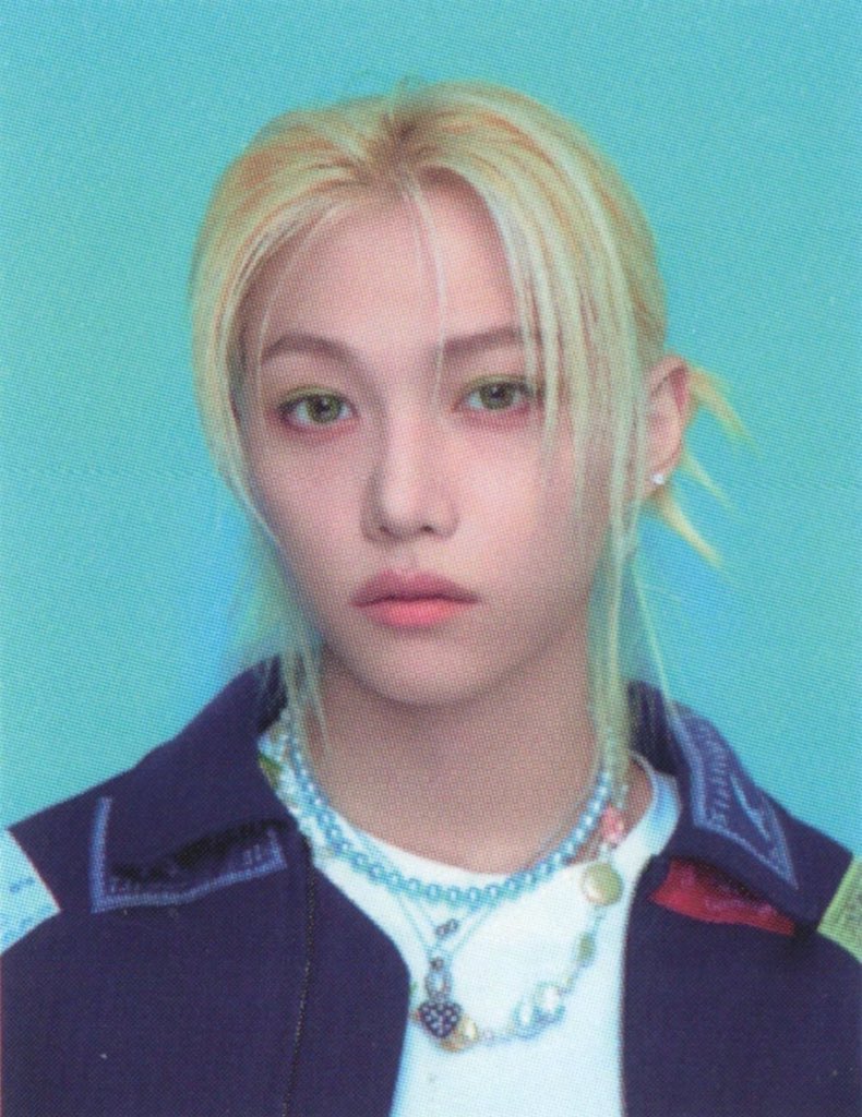 shoyoskz's tweet image. han, felix, seungmin and i.n - id photo scan - stray kids [starlight] season greetings 2026