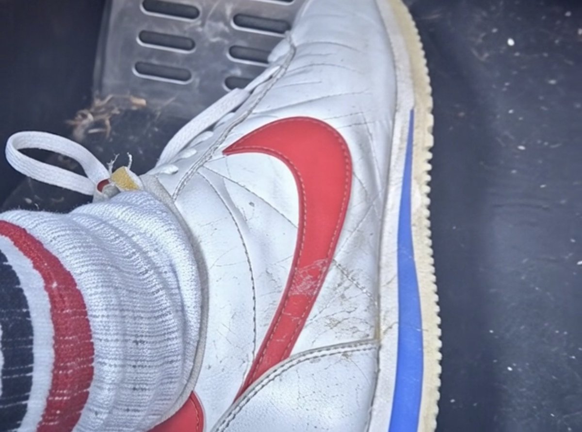 Te voy a dejar la cara cono una hamburguesa, paga gilipollas!