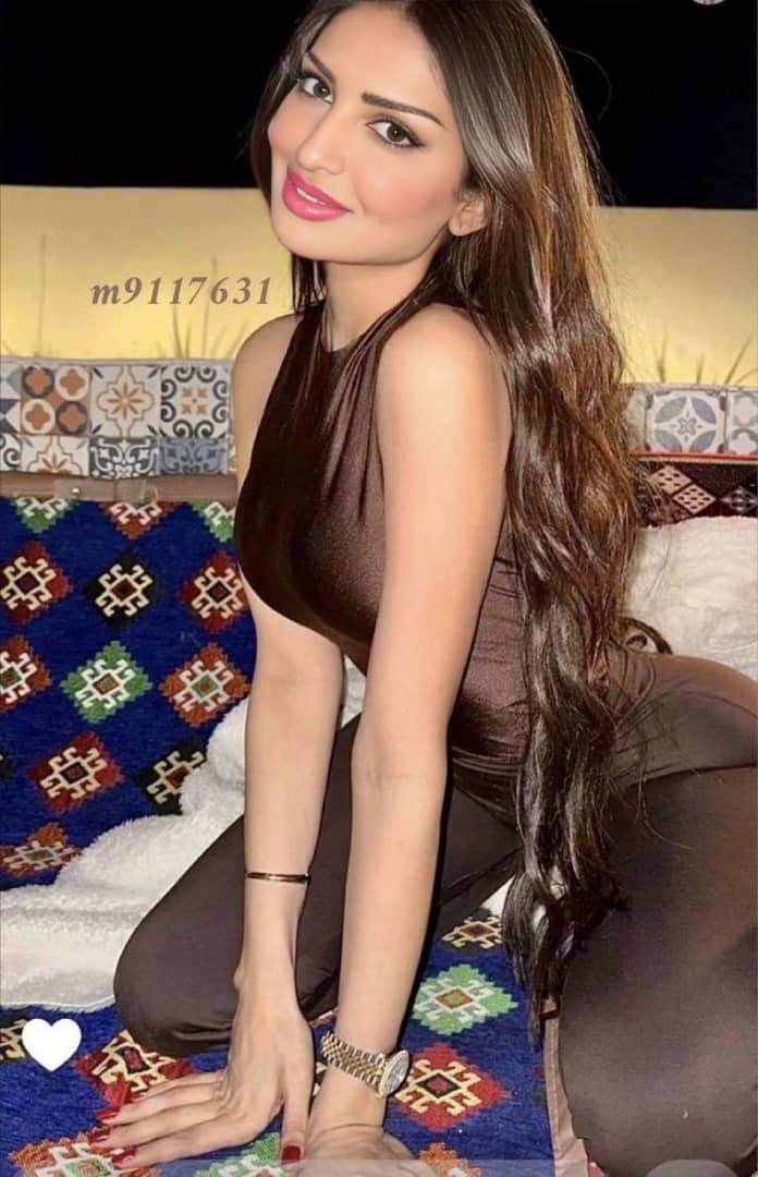 مساء الخير 🫦💙

لْـۆ اعطيتك قَلبـ♡ــيے  ويش بتسوي فِيَھ 🙈💞