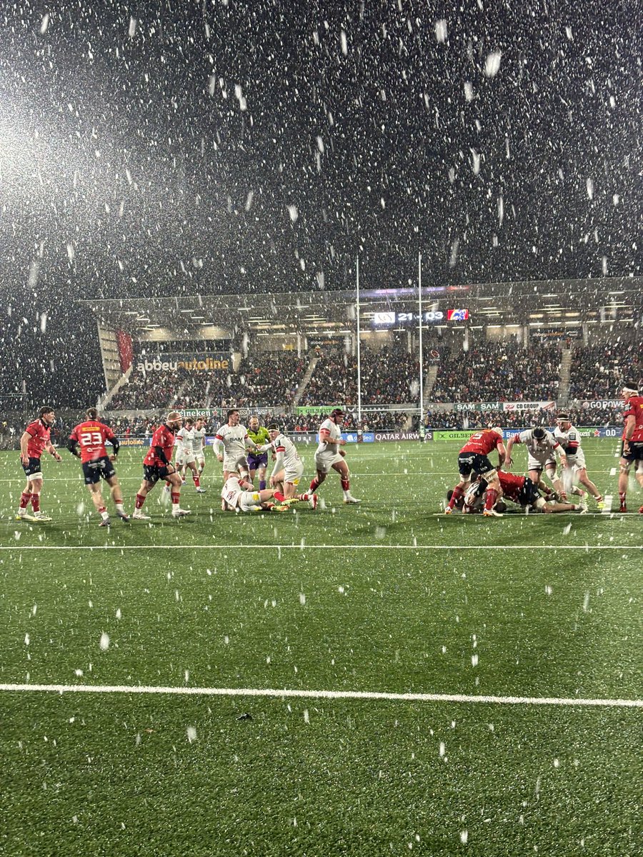We always love you <a href="/UlsterRugby/">Ulster Rugby</a> but enjoying loving you is parful ❤️ #SUFTUM #ULSvMUN